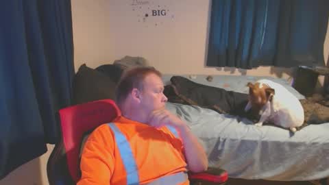 Snapshot of pecker40 chatting on October 12, 2025, 7:46 pm pecker40 online show from October 12, 2025, 7:46 pm