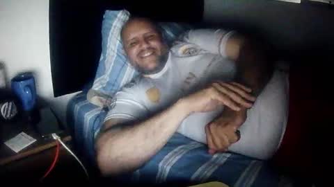 Snapshot of pedrofalfan chatting on October 14, 2025, 4:35 am Pedro online show from October 14, 2025, 4:35 am