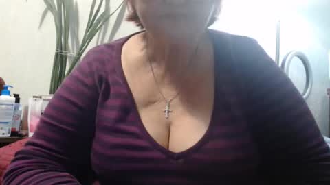 Snapshot of peggysoft chatting on October 1, 2025, 7:09 pm PeggySoft online show from October 1, 2025, 7:09 pm