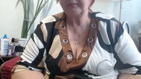 Snapshot of peggysoft chatting on October 28, 2025, 7:45 am PeggySoft online show from October 28, 2025, 7:45 am