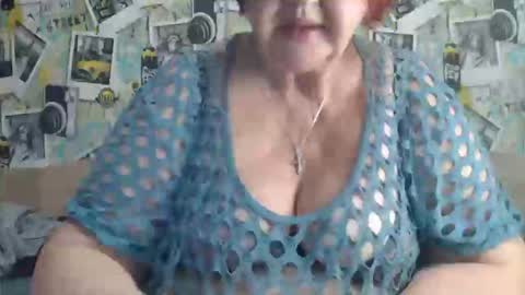 Snapshot of peggysoft chatting on November 30, 2025, 11:42 pm PeggySoft online show from November 30, 2025, 11:42 pm