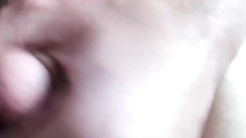 Snapshot of peiboluna chatting on February 23, 2025, 12:37 pm peiboluna online show from February 23, 2025, 12:37 pm