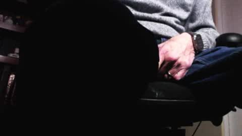 pem1650 online show from January 5, 2025, 10:50 pm