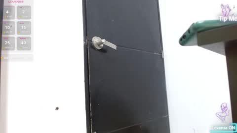 penelope_29 online show from September 30, 2025, 2:49 am