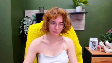 Snapshot of penny_lust chatting on October 16, 2025, 6:47 am Penny online show from October 16, 2025, 6:47 am