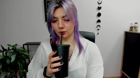 Snapshot of perfect_gabbie chatting on January 20, 2025, 6:21 pm Gabbie online show from January 20, 2025, 6:21 pm