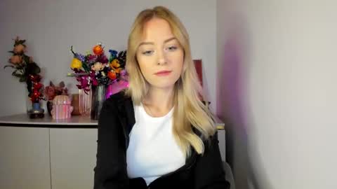 Snapshot of perfectxcindy chatting on October 23, 2025, 5:40 am Cindy online show from October 23, 2025, 5:40 am