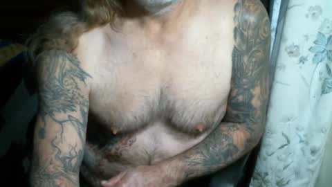 Snapshot of perkymalenipples chatting on November 30, 2025, 1:48 pm perkymalenipples online show from November 30, 2025, 1:48 pm