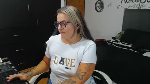 goloza online show from October 27, 2025, 3:21 am