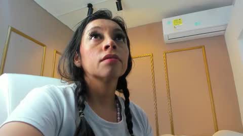 Snapshot of perlapreciosa chatting on November 16, 2025, 3:56 am PerlaPreciosa online show from November 16, 2025, 3:56 am