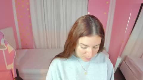 Marie online show from November 3, 2025, 9:32 am