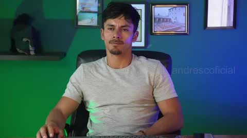 andres    online show from October 28, 2025, 7:49 pm