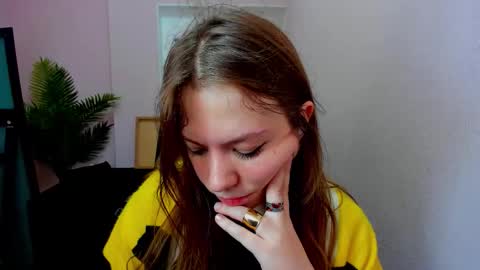 Snapshot of persinaky chatting on September 14, 2025, 10:25 am horror flying on the wings of the night.... online show from September 14, 2025, 10:25 am