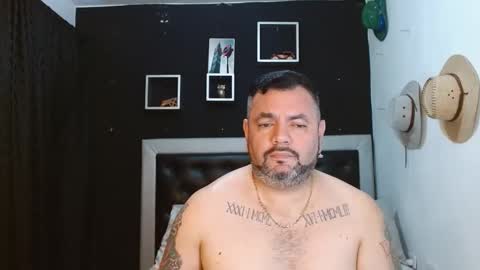 Snapshot of perverseveteranmanxxx chatting on January 22, 2025, 3:51 pm Carlos online show from January 22, 2025, 3:51 pm