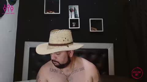 Snapshot of perverseveteranmanxxx chatting on March 8, 2025, 3:50 am Carlos online show from March 8, 2025, 3:50 am