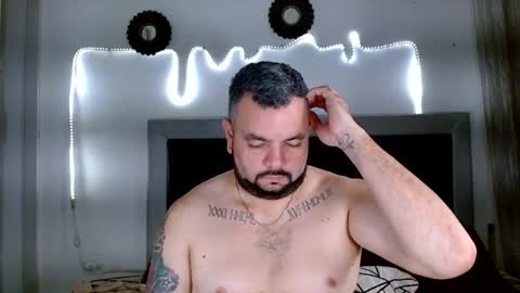 Snapshot of perverseveteranmanxxx chatting on September 8, 2025, 3:00 pm Carlos online show from September 8, 2025, 3:00 pm