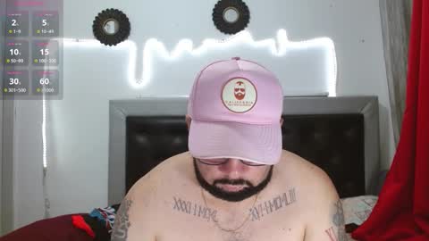 Snapshot of perverseveteranmanxxx chatting on November 17, 2025, 10:15 pm Carlos online show from November 17, 2025, 10:15 pm