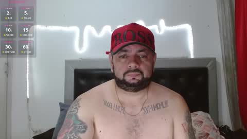 Snapshot of perverseveteranmanxxx chatting on November 24, 2025, 4:45 am Carlos online show from November 24, 2025, 4:45 am