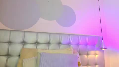 Snapshot of pervert_lizza chatting on February 18, 2025, 11:44 am Lizza online show from February 18, 2025, 11:44 am