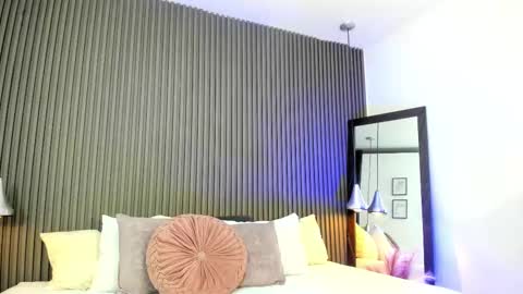 Snapshot of pervert_lizza chatting on September 25, 2025, 11:36 am Lizza online show from September 25, 2025, 11:36 am