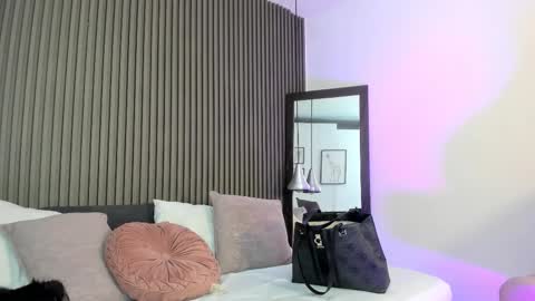 Snapshot of pervert_lizza chatting on November 23, 2025, 11:54 am Lizza online show from November 23, 2025, 11:54 am