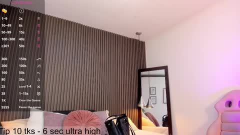 Snapshot of pervert_lizza chatting on November 24, 2025, 11:32 am Lizza online show from November 24, 2025, 11:32 am