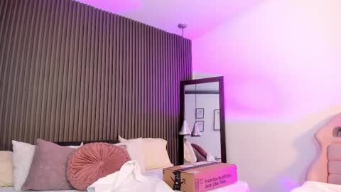 Snapshot of pervert_lizza chatting on November 27, 2025, 11:45 am Lizza online show from November 27, 2025, 11:45 am