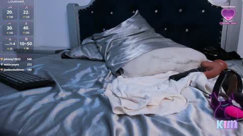 Snapshot of pervert_pantyhose chatting on December 9, 2024, 10:00 am Kimberly online show from December 9, 2024, 10:00 am