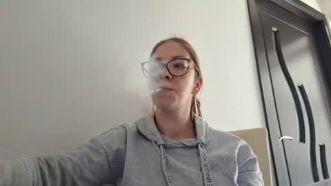 Lisa -  online show from January 17, 2025, 8:13 am