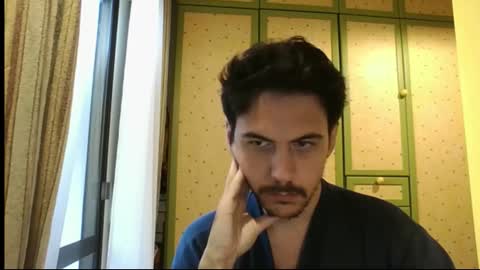 fer mlg online show from November 1, 2025, 1:57 pm