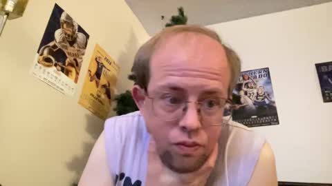 Snapshot of petert32 chatting on January 10, 2025, 2:25 am Peter online show from January 10, 2025, 2:25 am