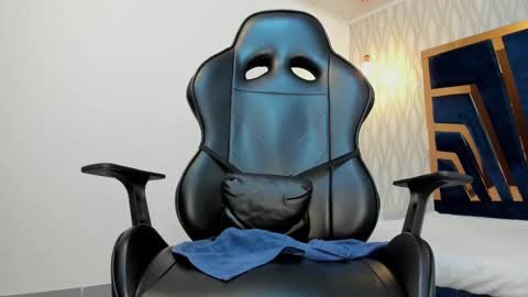 PETES EVANS new account online show from February 25, 2025, 5:30 am