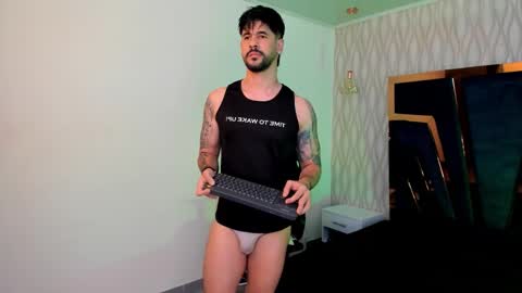 PETES EVANS new account online show from October 23, 2025, 11:24 pm