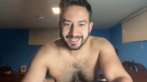 Snapshot of peteypete204 chatting on November 28, 2025, 12:19 pm peteypete204 online show from November 28, 2025, 12:19 pm