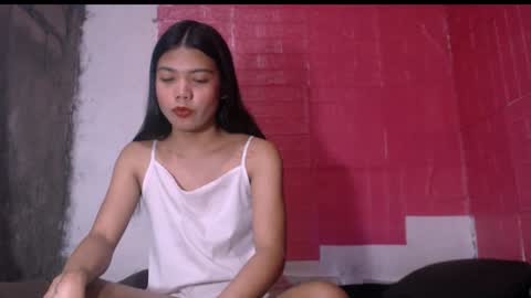 jzee online show from January 7, 2025, 7:59 pm