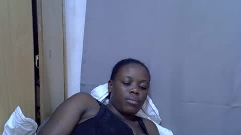 petite_melan online show from September 15, 2025, 6:52 pm