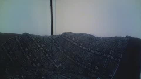 Snapshot of petite_treat_ chatting on December 4, 2024, 4:43 am petite treat online show from December 4, 2024, 4:43 am