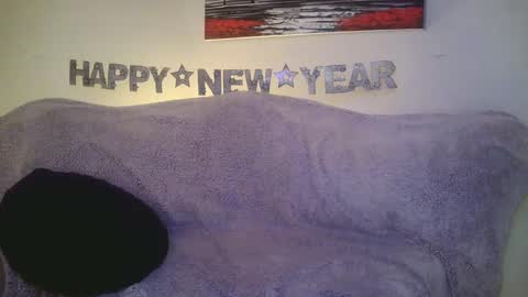 Snapshot of petite_treat_ chatting on January 6, 2025, 6:25 am petite treat online show from January 6, 2025, 6:25 am