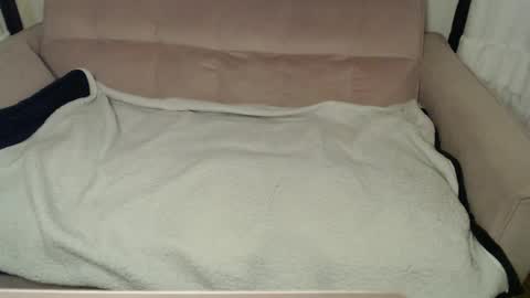 Bella online show from January 29, 2025, 11:25 pm