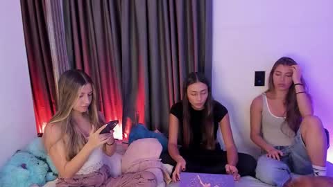 Snapshot of peyton_ws chatting on December 4, 2025, 1:48 am Peyton online show from December 4, 2025, 1:48 am