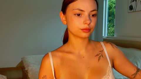 Alice online show from November 20, 2025, 11:48 pm