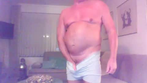 Phil online show from October 20, 2025, 7:36 pm