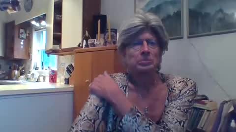 phillipa online show from December 11, 2024, 4:42 pm