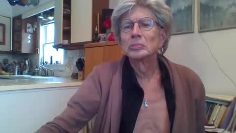 Snapshot of phillipa1023 chatting on January 18, 2025, 8:30 pm phillipa online show from January 18, 2025, 8:30 pm