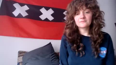 Snapshot of philosophies123 chatting on February 12, 2025, 3:16 pm sophie online show from February 12, 2025, 3:16 pm