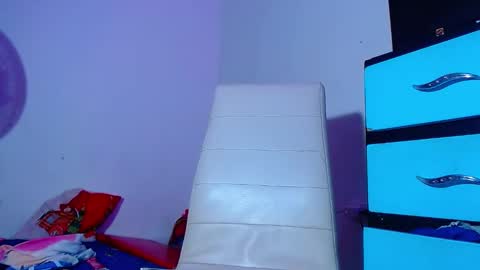 Snapshot of phoenixgnz08 chatting on December 15, 2024, 9:03 am AdnierGnz online show from December 15, 2024, 9:03 am