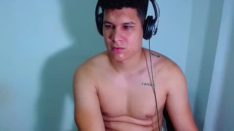 Snapshot of phoenixgnz08 chatting on March 11, 2025, 10:18 am AdnierGnz online show from March 11, 2025, 10:18 am