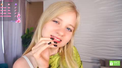 Snapshot of phyllisearney chatting on September 11, 2025, 6:13 am Hann G. Jones online show from September 11, 2025, 6:13 am