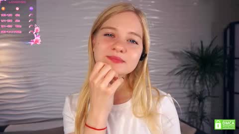 Snapshot of phyllisearney chatting on September 24, 2025, 5:11 am Hann G. Jones online show from September 24, 2025, 5:11 am