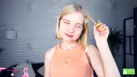 Snapshot of phyllisearney chatting on November 2, 2025, 5:21 am Hann G. Jones online show from November 2, 2025, 5:21 am